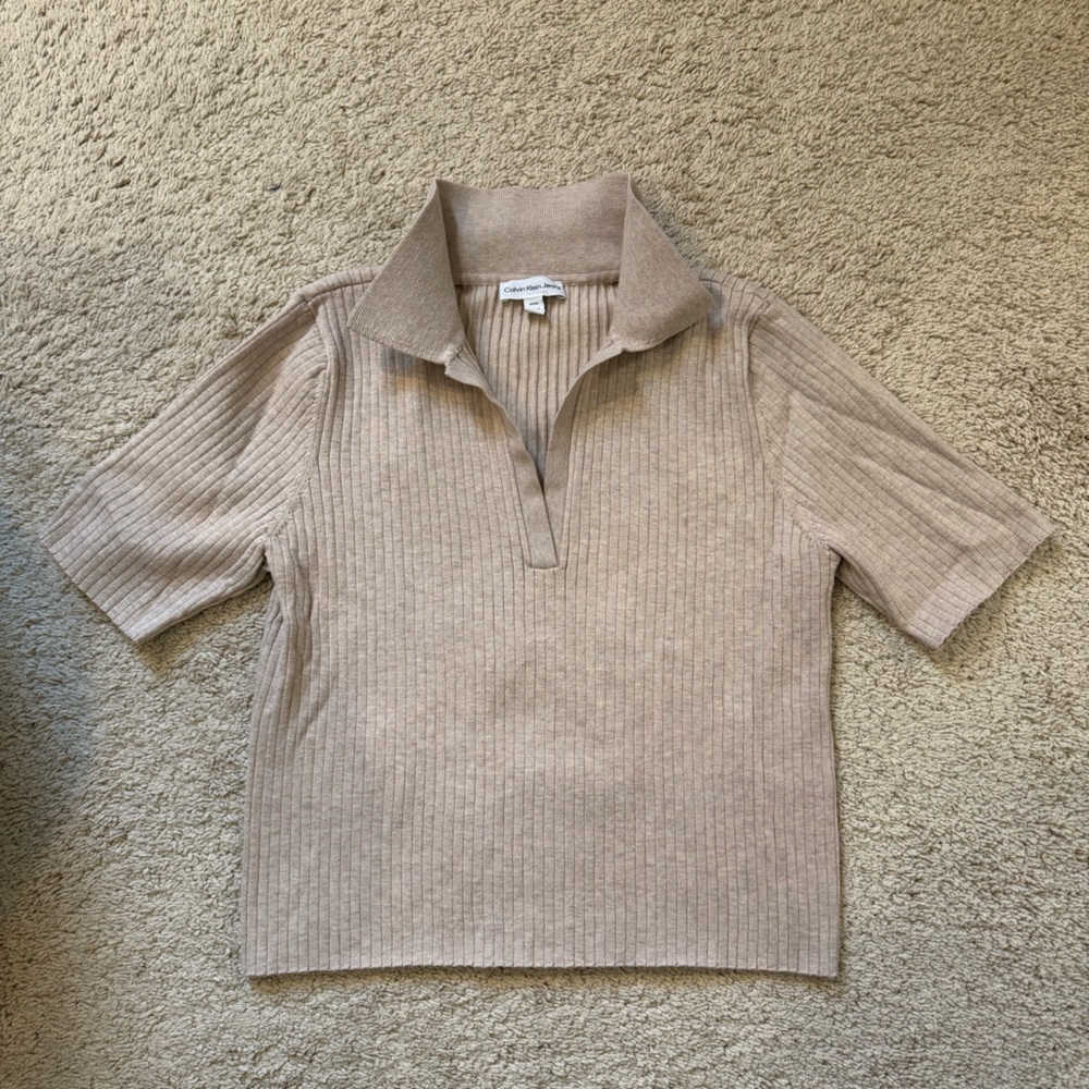Calvin Klein Jeans Ribbed Knit Top in Cream